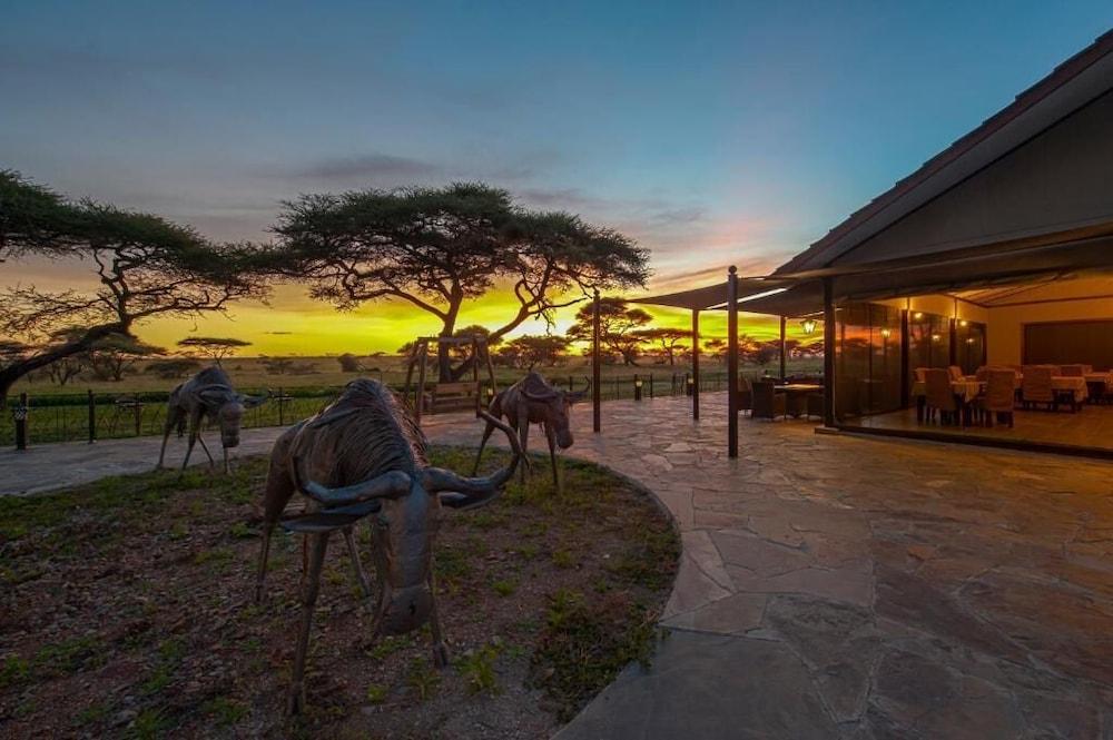 Karibu Camps And Lodges Sametu Camp Serengeti Robanda Eksteriør billede