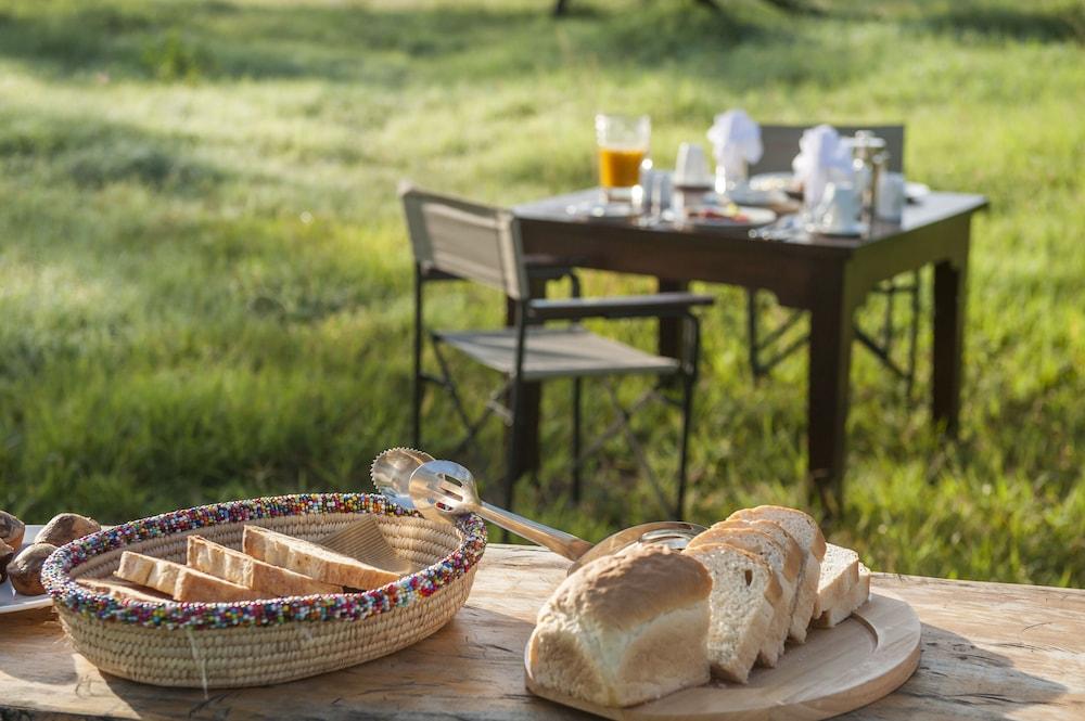 Karibu Camps And Lodges Sametu Camp Serengeti Robanda Eksteriør billede